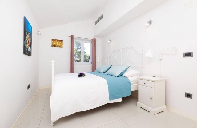 Holiday apartment Mali Lošinj for 1 - 3 persons with 1 bedroom - Holiday apartment