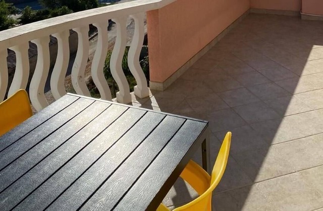 Holiday apartment Vrsi for 1 - 3 persons with 1 bedroom - Holiday apartment
