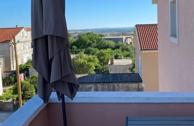 Holiday apartment Vrsi for 1 - 3 persons with 1 bedroom - Holiday apartment