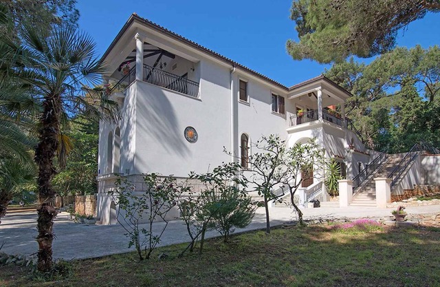 Holiday apartment with terrace