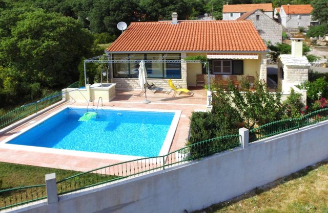 Holiday Home Lovre - TGR405