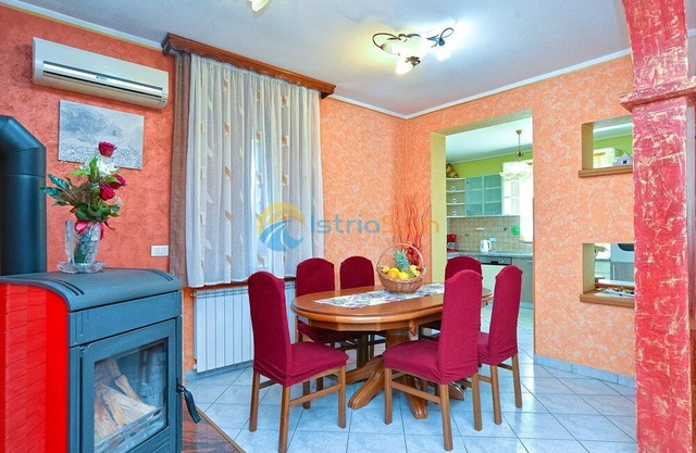 House 1891/23212 (Istria - Galižana), 5000m from the beach