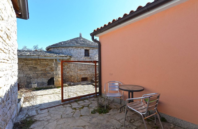 House 2137/48684 (Istria - Stinjan), 700m from the beach