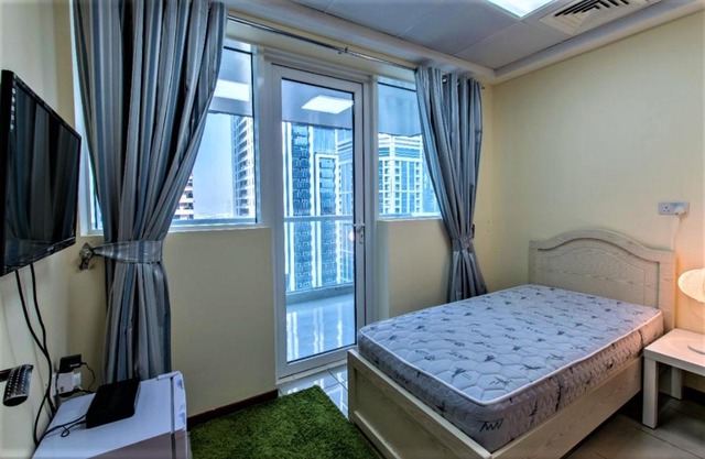 Medium Size Room In Dubai Marina For One Man 4202.5 in Dubai