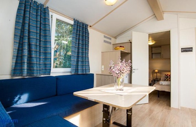 Mobile Homes Dvor