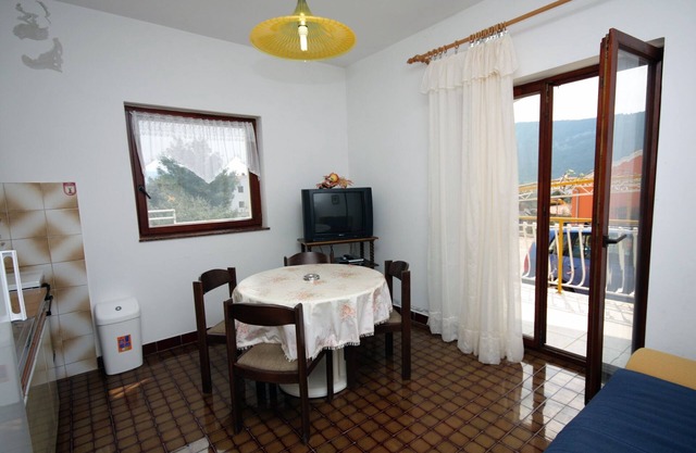 One bedroom apartment with terrace Grebaštica, Šibenik (A-4867-c)