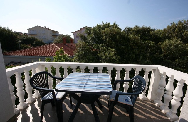 One bedroom apartment with terrace and sea view Mandre, Pag (A-6405-c)