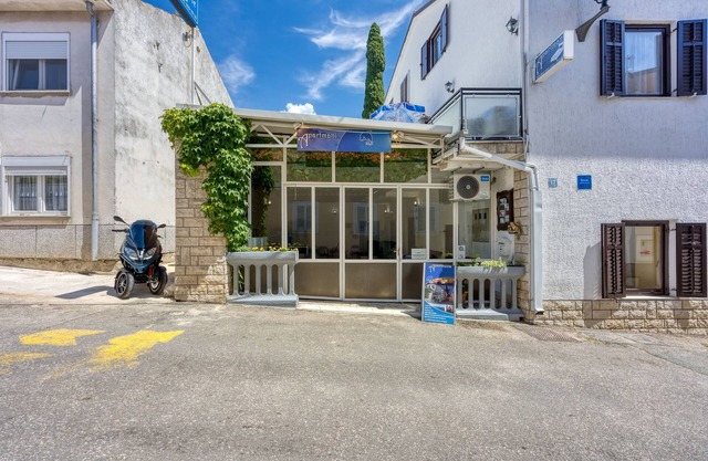 One bedroom apartment with air-conditioning Selce, Crikvenica (A-3240-b)