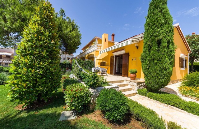 One bedroom apartment with terrace Zadar - Diklo, Zadar (A-5809-b)