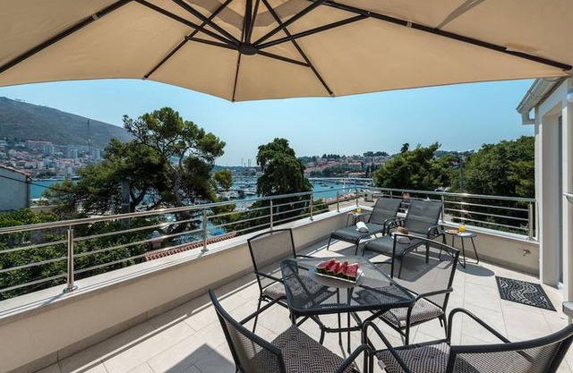 Orsan - Elegant apartment with private terrace