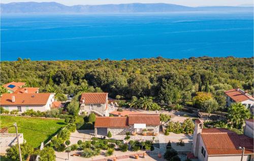 Pet Friendly Apartment In Ravni