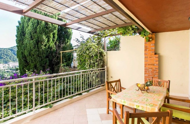 Petra - MALI - Two bedroom apartment with terrace