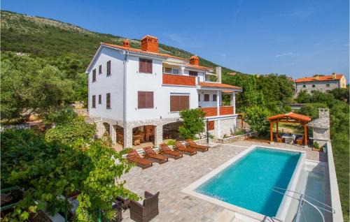 Studio Apartment In Labin