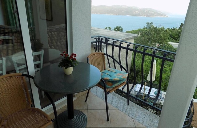 Studio flat with terrace and sea view Zagore, Opatija (AS-13277-b)