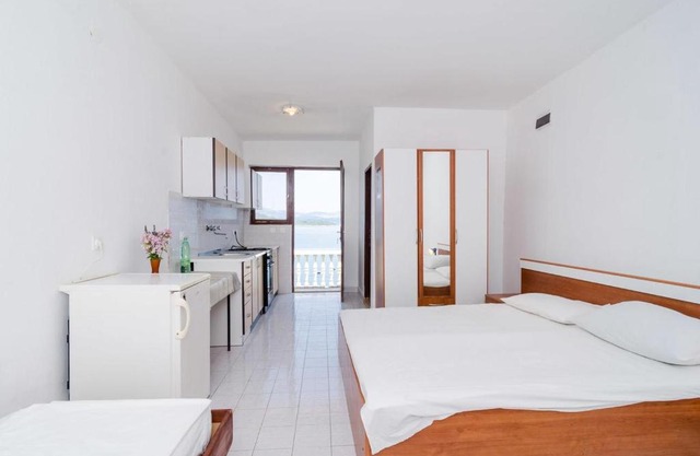 Studio Pjestata 14440c in Ston