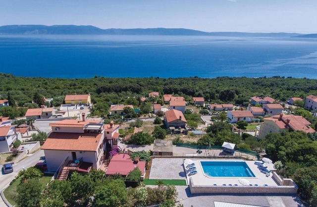 Stunning apartment in Labin with WiFi