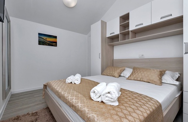 Stunning Villa in Drašnice with Private Pool