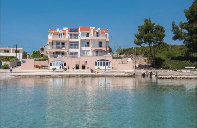Three-Bedroom Apartment in Sreser