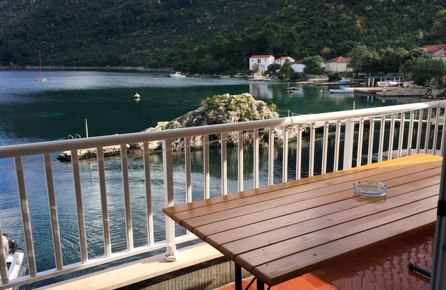Beach Okuklje 