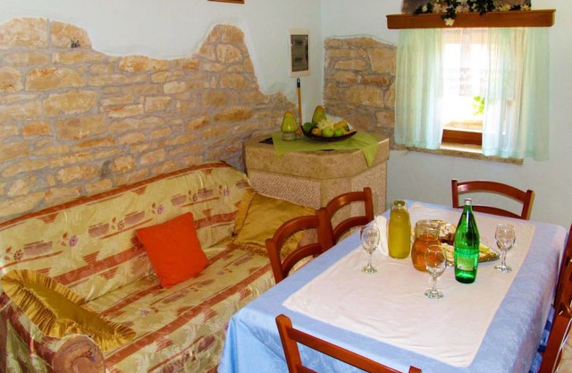 Vacation home Milka II (ROJ316) in Rovinj - 4 persons, 2 bedrooms