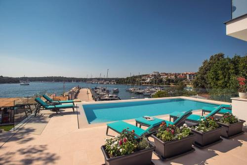 Villa Sail 