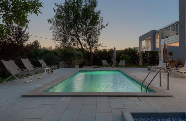 Wonderful private villa with WIFI, private pool, A/C, TV, terrace, pets allowed and panoramic view