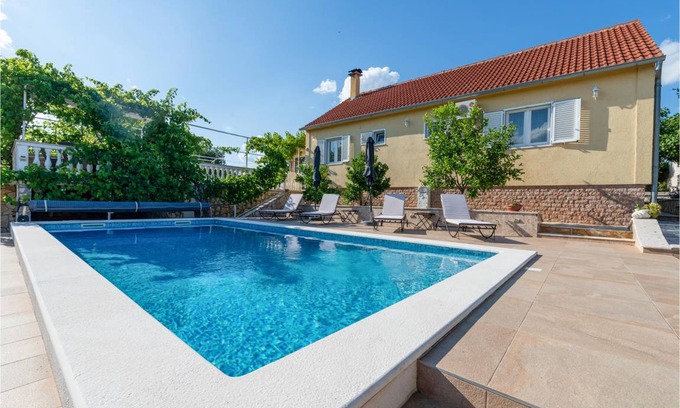 Zaton Obrovacki House | 100 m² House ∙ 3 bedrooms ∙ 7 guests