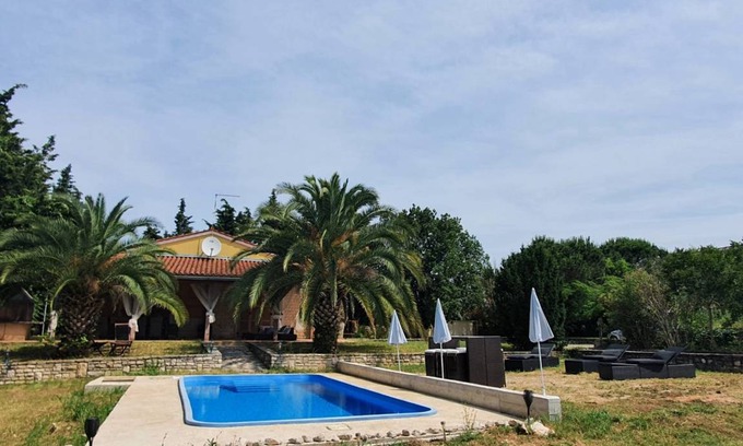Seget House | 100 m² House ∙ 2 bedrooms ∙ 6 guests
