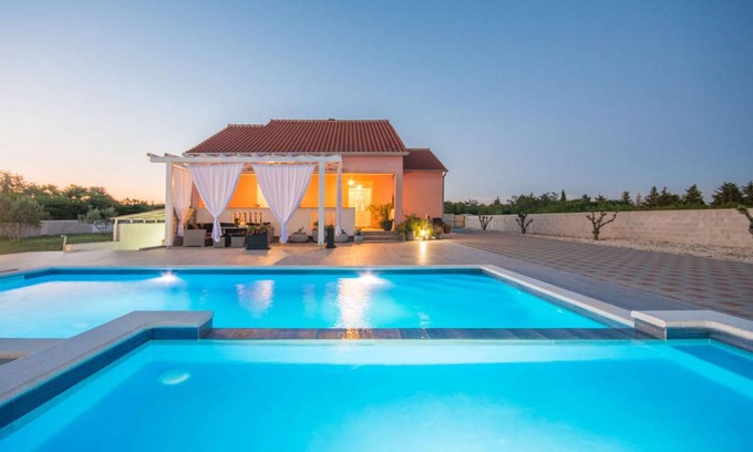 Tinj Villa | 100 m² Villa ∙ 3 bedrooms ∙ 8 guests