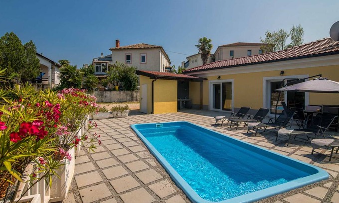 Bogovici House | 110 m² House ∙ 3 bedrooms ∙ 6 guests
