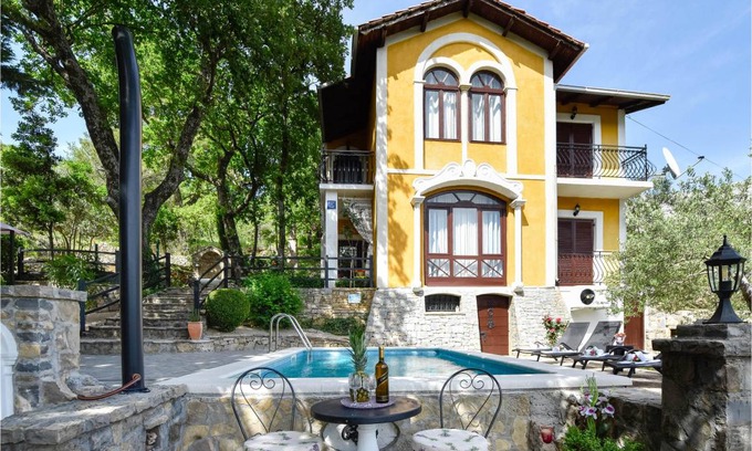 Srinjine House | 110 m² House ∙ 3 bedrooms ∙ 6 guests