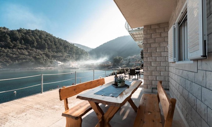 Babina House | 110 m² House ∙ 4 bedrooms ∙ 7 guests