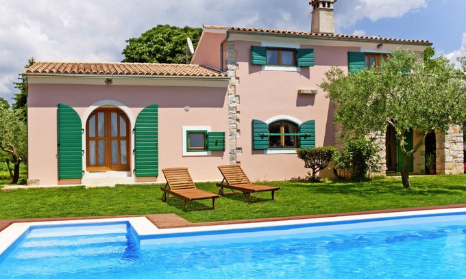 Smoljanci Villa | 110 m² Villa ∙ 3 bedrooms ∙ 6 guests