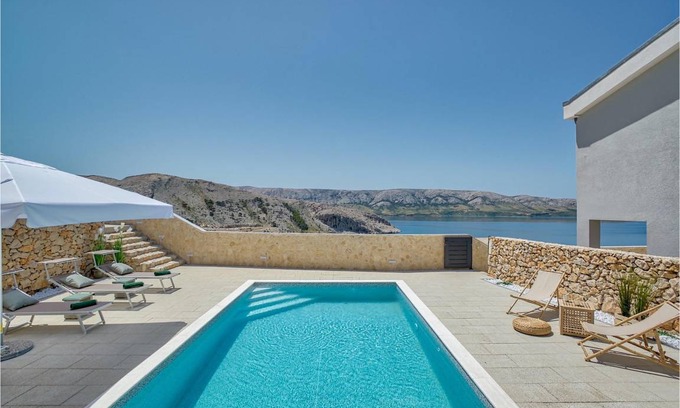 Metajna House | 115 m² House ∙ 2 bedrooms ∙ 4 guests