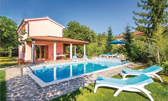 Laginji House | 119 m² House ∙ 4 bedrooms ∙ 8 guests