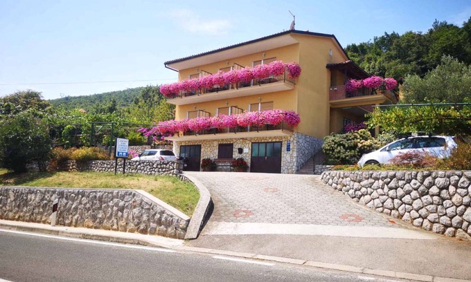 Donji Kraj Cabin | 12 m² Private room ∙ 2 guests