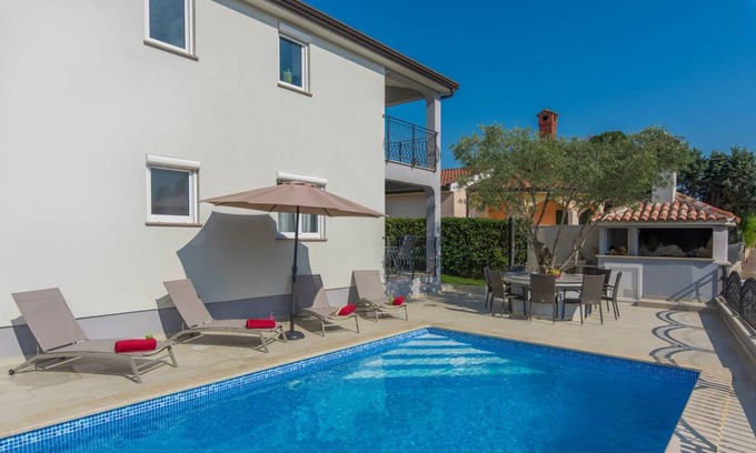 Vrvari Apartment | 120 m² Apartment ∙ 3 bedrooms ∙ 6 guests