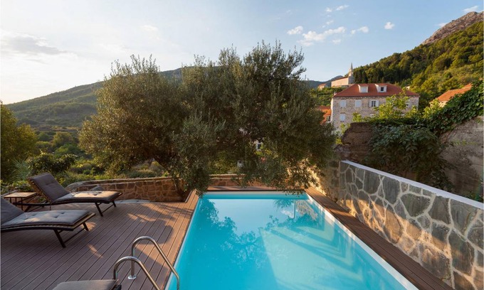 Pitve House | 120 m² House ∙ 2 bedrooms ∙ 6 guests