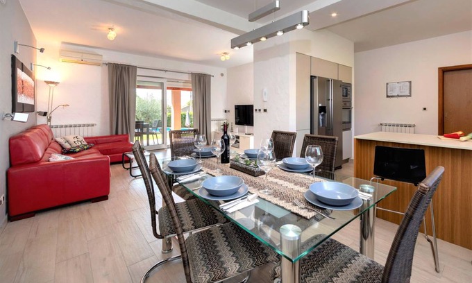Kosinozici House | 120 m² House ∙ 3 bedrooms ∙ 6 guests
