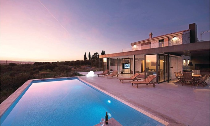 Donje Polje House | 120 m² House ∙ 3 bedrooms ∙ 6 guests