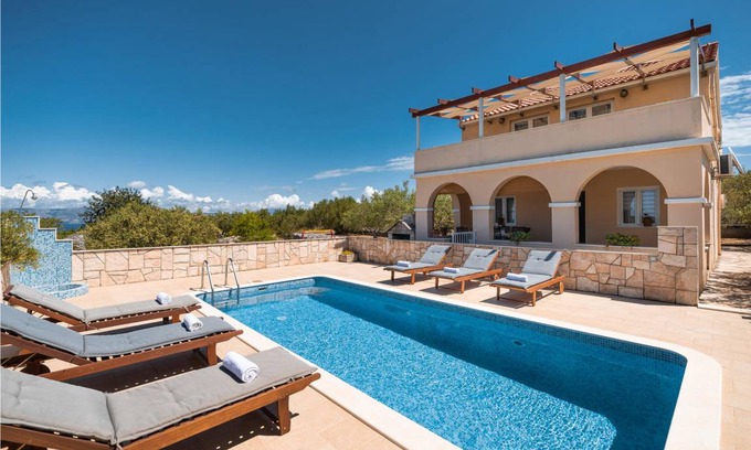 Vela Luka House | 120 m² House ∙ 4 bedrooms ∙ 8 guests