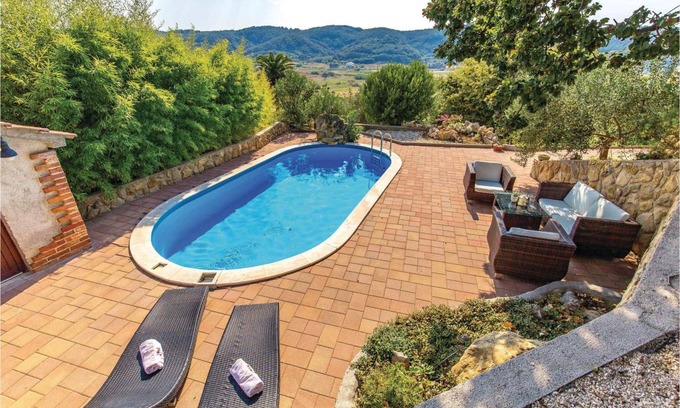 Supetarska Draga Apartment | 122 m² Apartment ∙ 3 bedrooms ∙ 6 guests