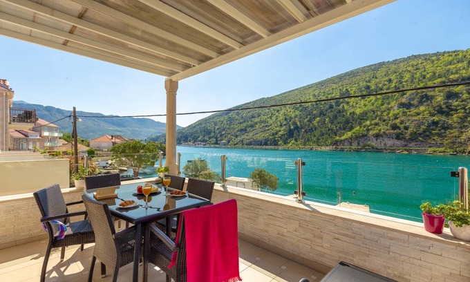 Municipality of Dubrovnik Apartment | 124 m² Apartment ∙ 4 bedrooms ∙ 8 guests