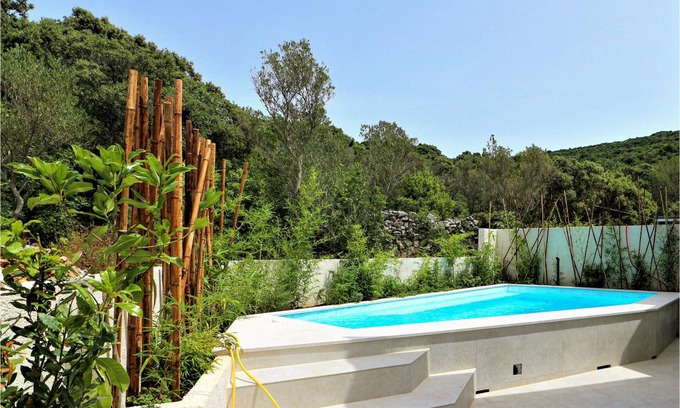 Miholascica House | 125 m² House ∙ 2 bedrooms ∙ 6 guests