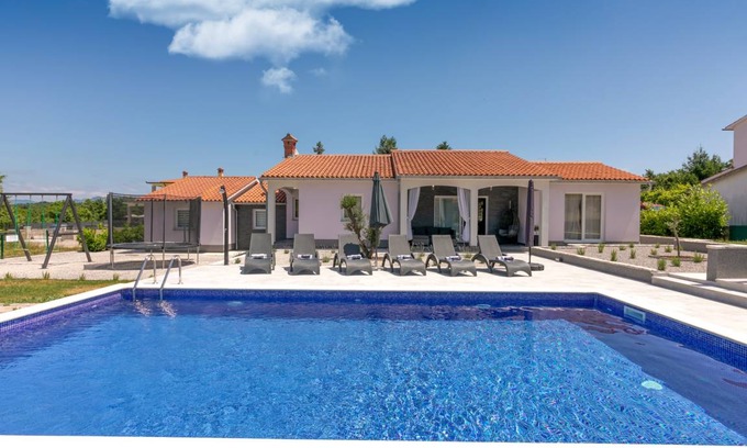 Rogocana Villa | 140 m² Villa ∙ 3 bedrooms ∙ 6 guests