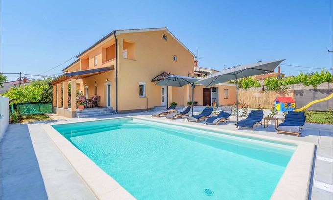 Sikici House | 142 m² Maisonette ∙ 4 bedrooms ∙ 10 guests