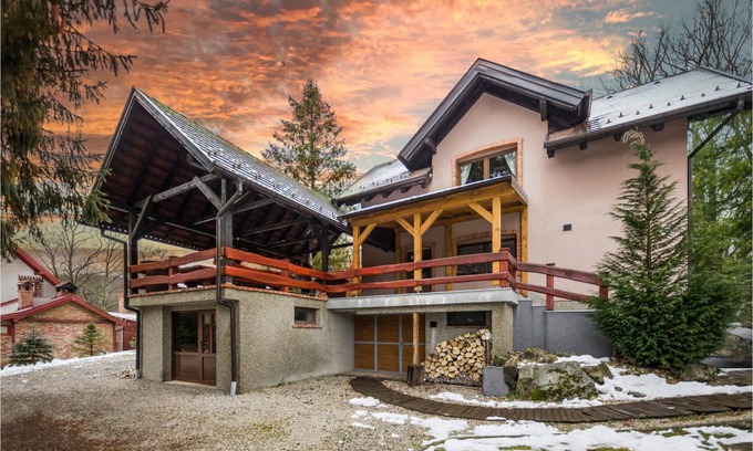 Brestovac House | 147 m² House ∙ 2 bedrooms ∙ 6 guests