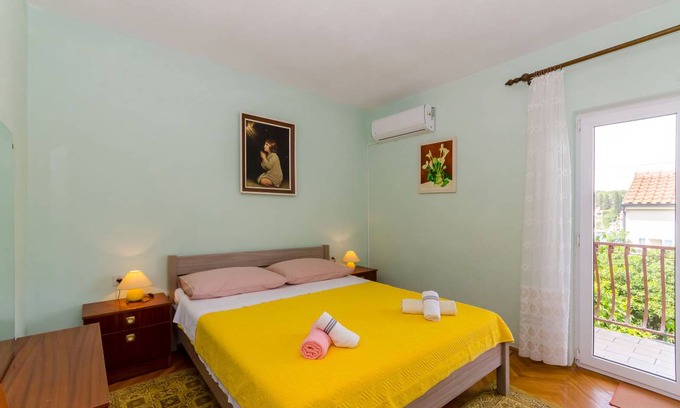 Vrboska Resort | 15 m² Private room ∙ 2 guests