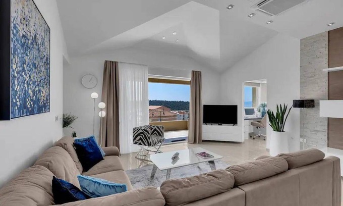 Vrpolje Apartment | 150 m² Apartment ∙ 3 bedrooms ∙ 6 guests