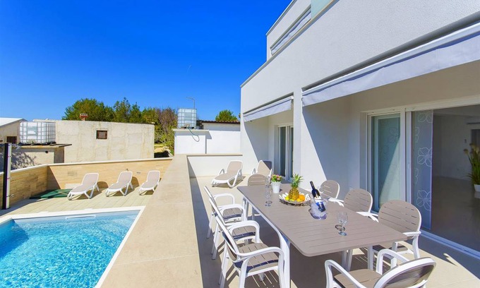 Vir Apartment | 150 m² Apartment ∙ 4 bedrooms ∙ 8 guests